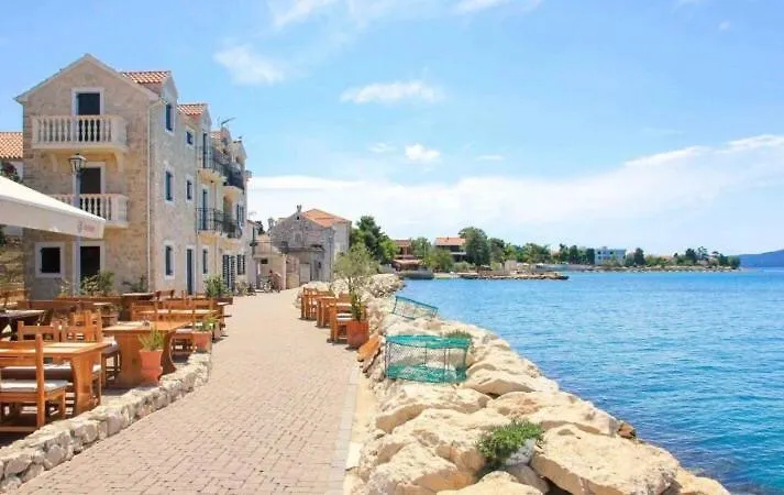 Luxury Apartment Arta-2 With Heated Pool And Jacuzzi Bibinje